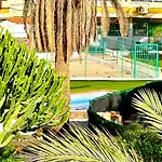 Cozy Near Yumbo * Playa del Ingles (Gran Canaria)