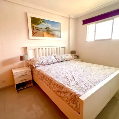 Апартаменти Cozy Near Yumbo