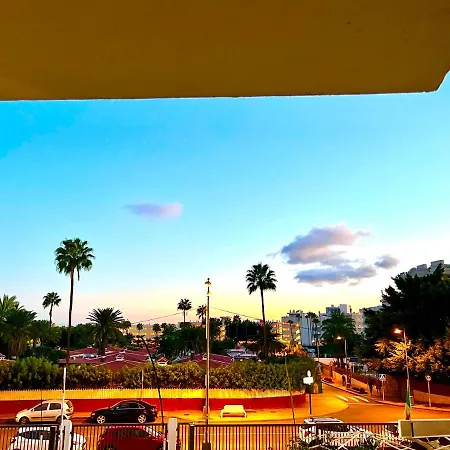 Cozy Near Yumbo * Playa del Ingles (Gran Canaria)