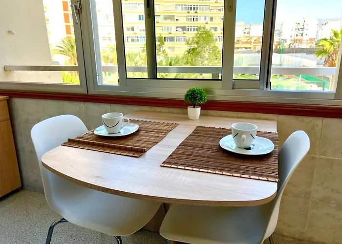 Cozy Near Yumbo Apartman *