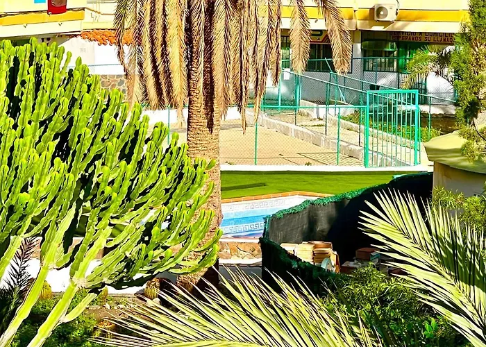 Cozy Near Yumbo * Playa del Inglés